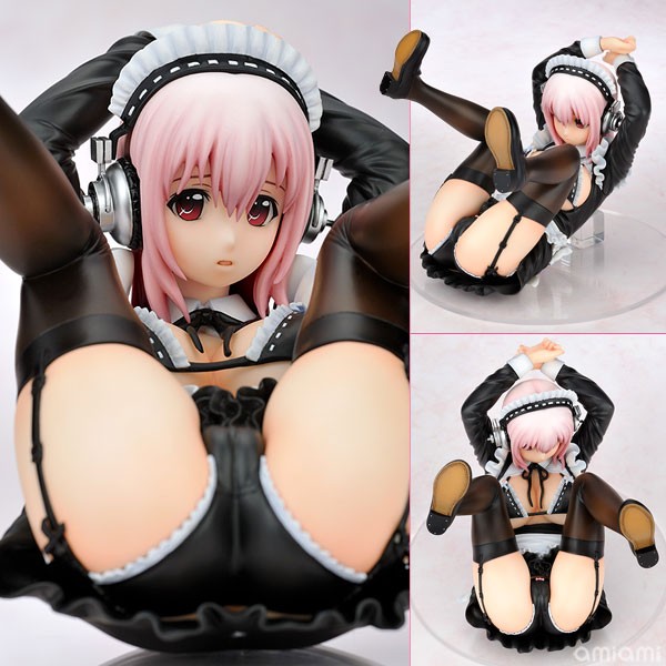 Figurine Super Sonico Gothic Maid