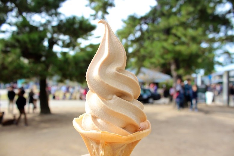 Glace a la soupe Miso